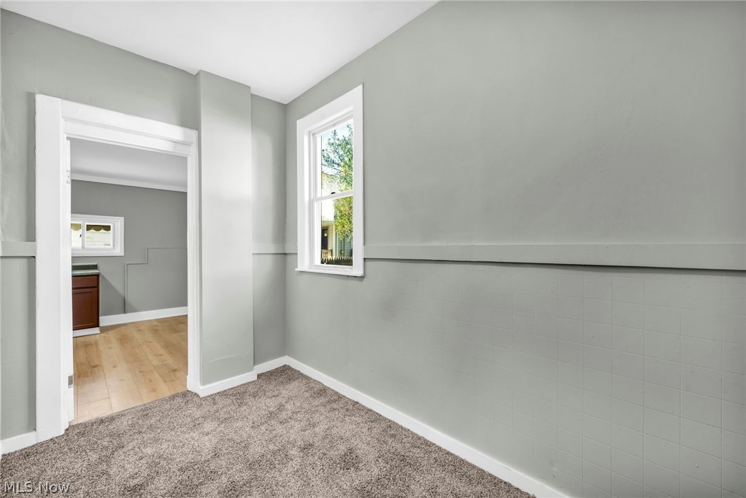 3822 Carlyle Avenue Cleveland OH 44109
