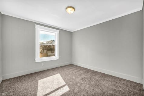 3822 Carlyle Avenue Cleveland OH 44109