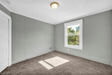 3822 Carlyle Avenue Cleveland OH 44109