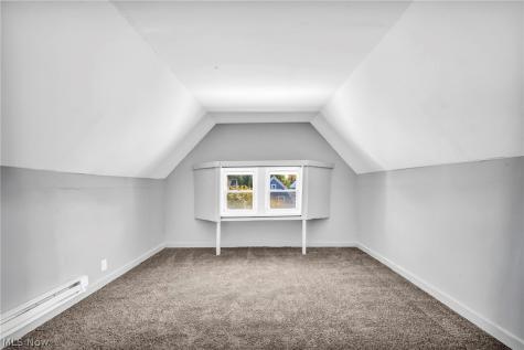3822 Carlyle Avenue Cleveland OH 44109