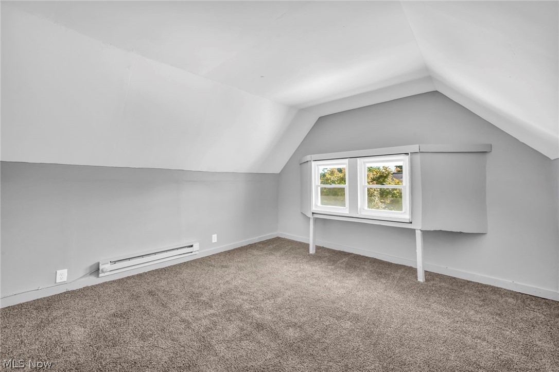 3822 Carlyle Avenue Cleveland OH 44109