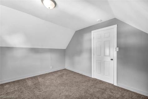 3822 Carlyle Avenue Cleveland OH 44109