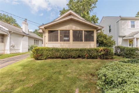 45 Victor Avenue Cuyahoga Falls OH 44221