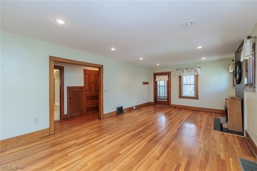 45 Victor Avenue Cuyahoga Falls OH 44221