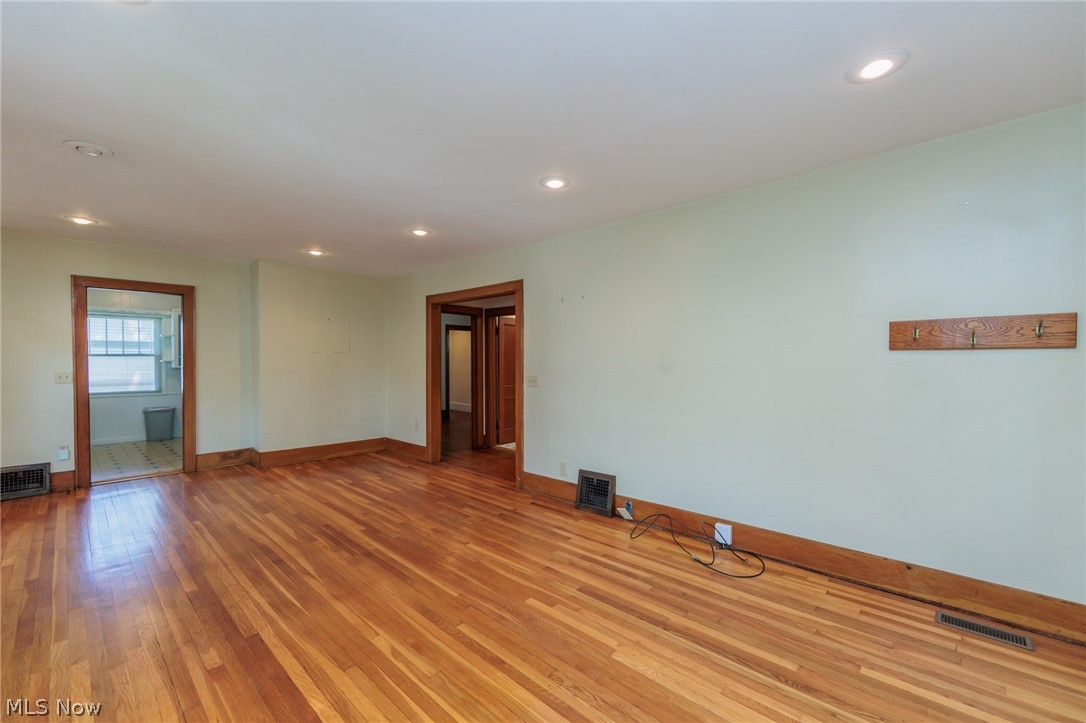 45 Victor Avenue Cuyahoga Falls OH 44221
