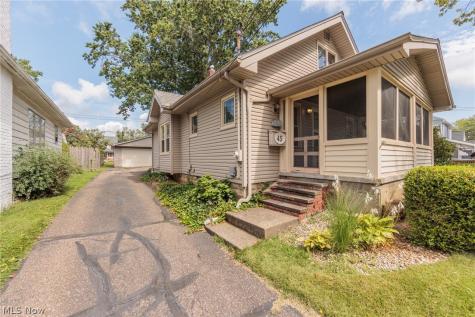 45 Victor Avenue Cuyahoga Falls OH 44221