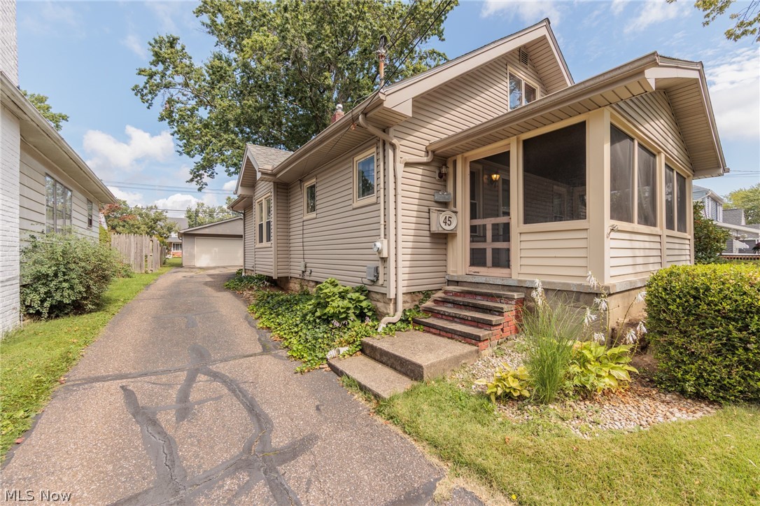 45 Victor Avenue Cuyahoga Falls OH 44221