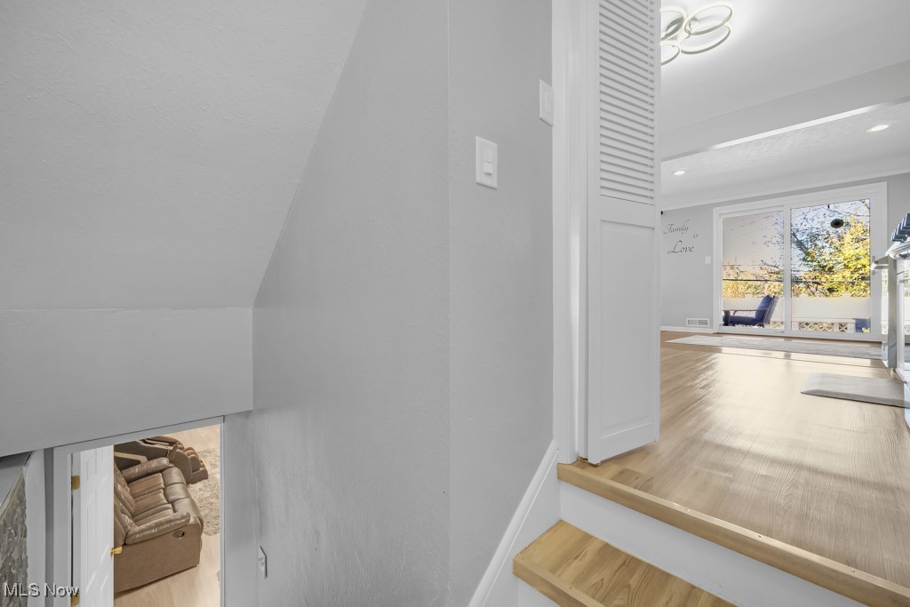 12220 Zona Lane Parma OH 44130