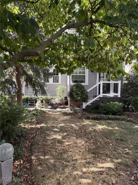 2111 Overbrook Avenue Lakewood OH 44107