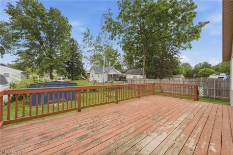 1094 Stratford Street Barberton OH 44203