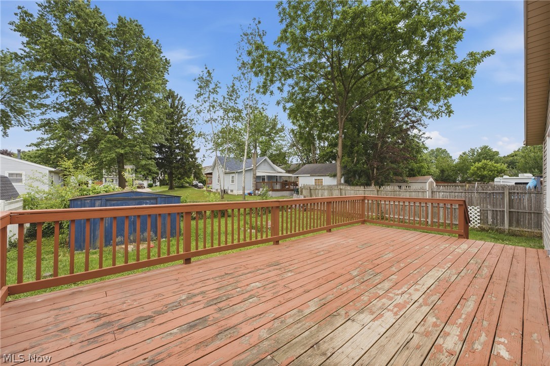 1094 Stratford Street Barberton OH 44203