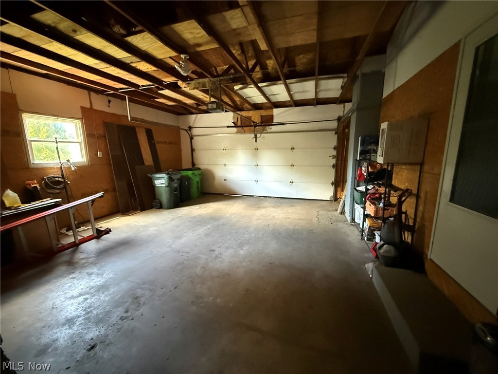 128 12th Street NW Strasburg OH 44680