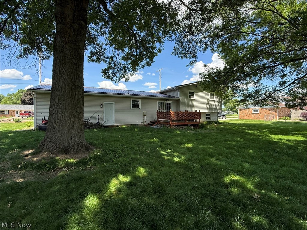 128 12th Street NW Strasburg OH 44680