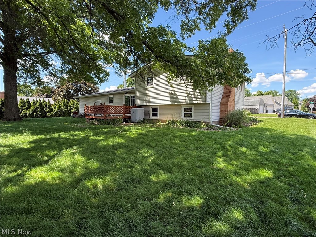 128 12th Street NW Strasburg OH 44680