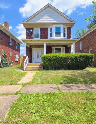 736 Oakmont Avenue Steubenville OH 43952