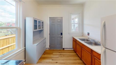 736 Oakmont Avenue Steubenville OH 43952