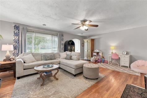 166 Woodhill Drive Amherst OH 44001
