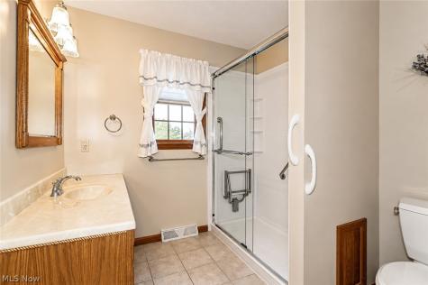 12066 Huntoon Road Painesville OH 44077