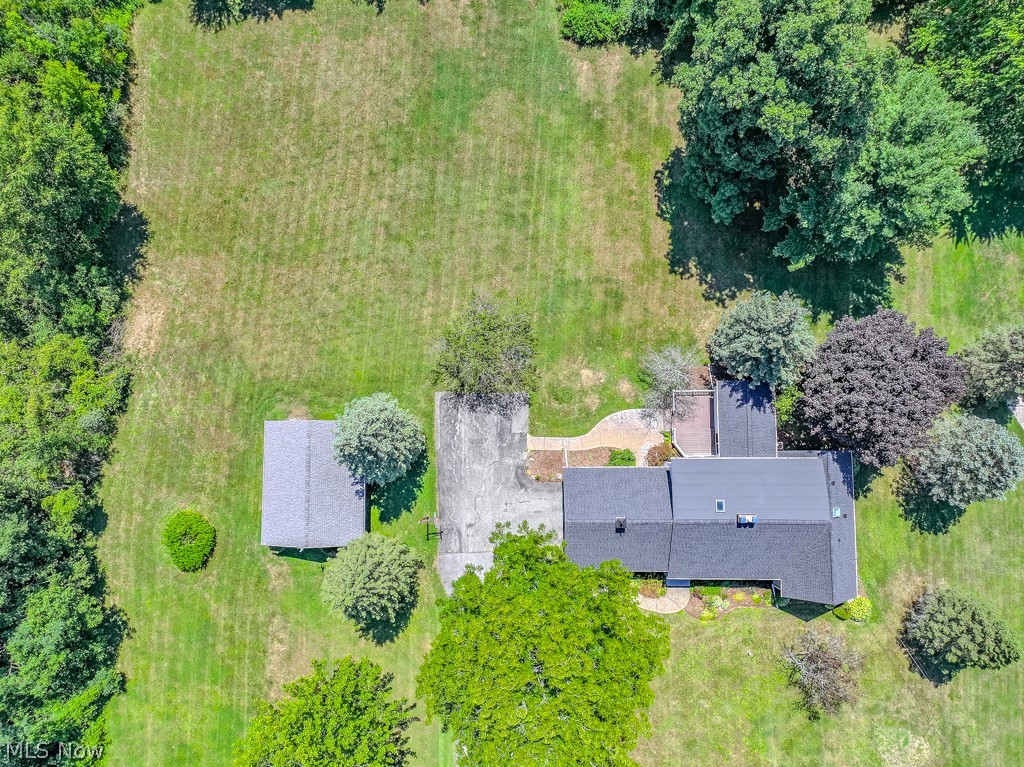 12066 Huntoon Road Painesville OH 44077