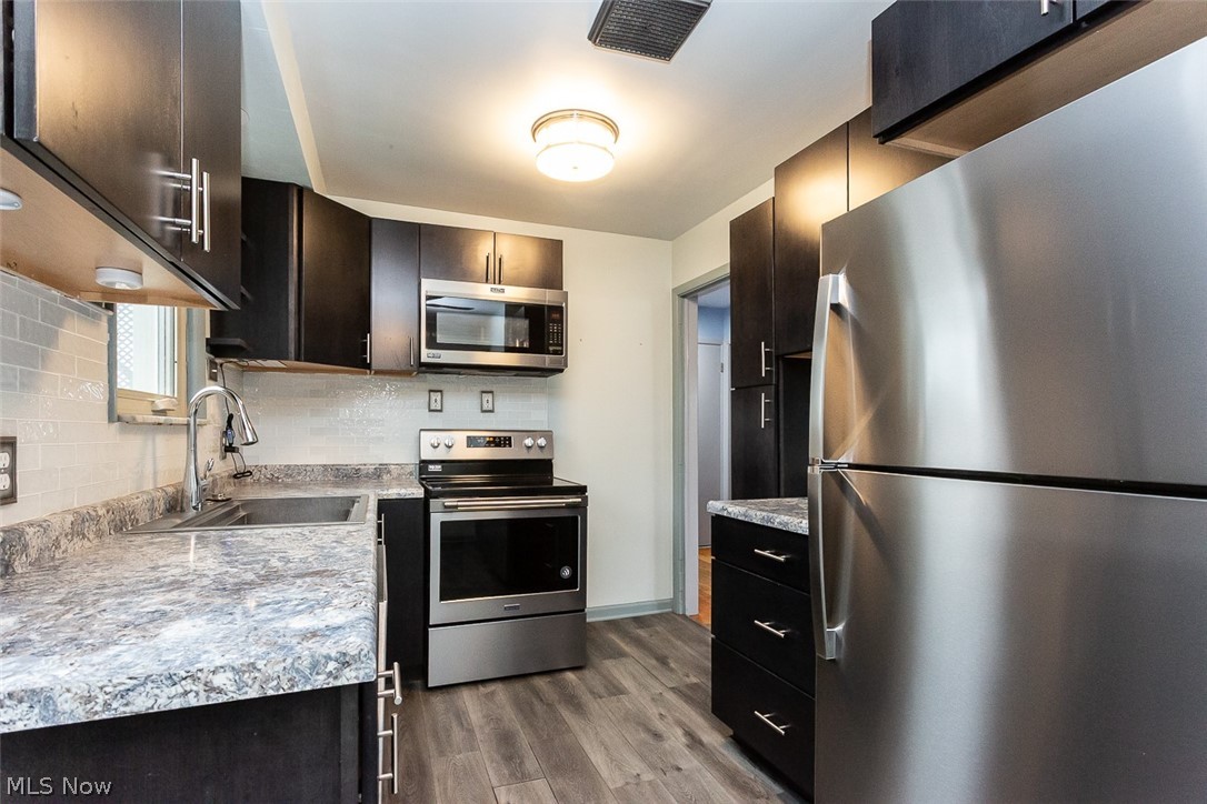 28855 Hazel Avenue Wickliffe OH 44092