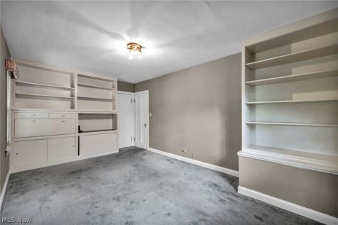 3295 Glencairn Road Shaker Heights OH 44122
