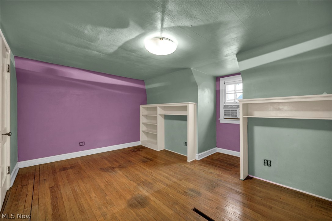 3295 Glencairn Road Shaker Heights OH 44122
