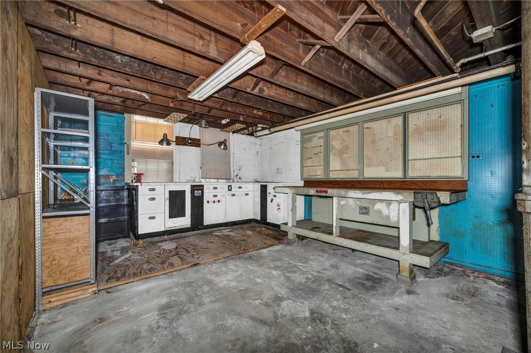 3295 Glencairn Road Shaker Heights OH 44122