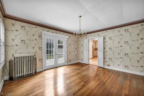 3295 Glencairn Road Shaker Heights OH 44122