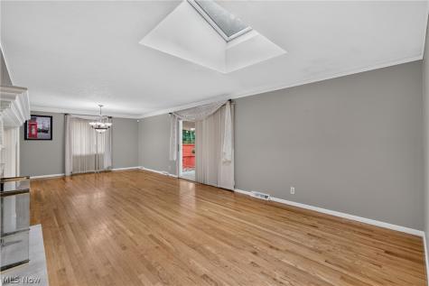 1597 Windsor Circle Mayfield Heights OH 44124