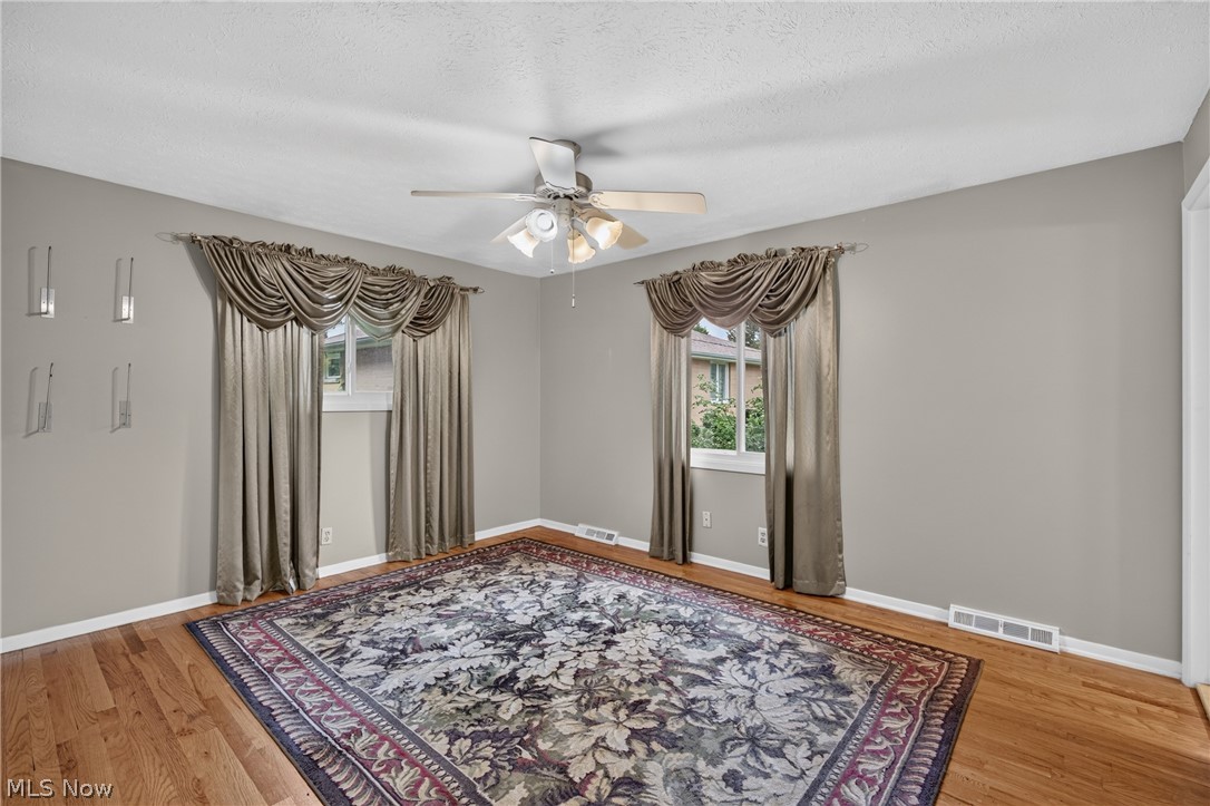 1597 Windsor Circle Mayfield Heights OH 44124