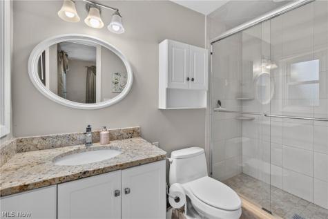 1597 Windsor Circle Mayfield Heights OH 44124
