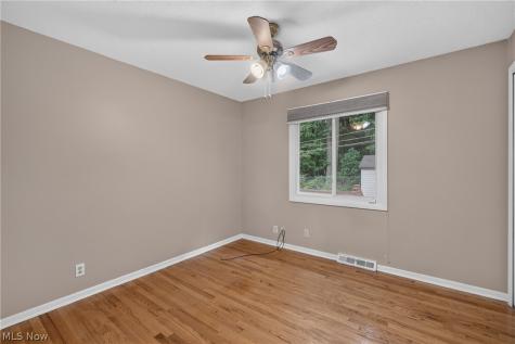 1597 Windsor Circle Mayfield Heights OH 44124