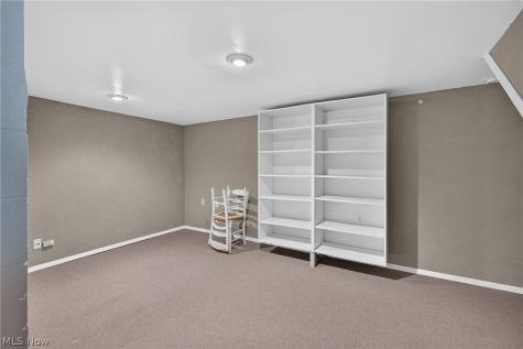 1597 Windsor Circle Mayfield Heights OH 44124