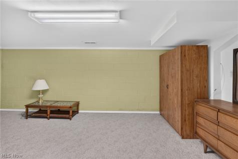1597 Windsor Circle Mayfield Heights OH 44124