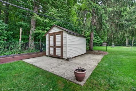 1597 Windsor Circle Mayfield Heights OH 44124