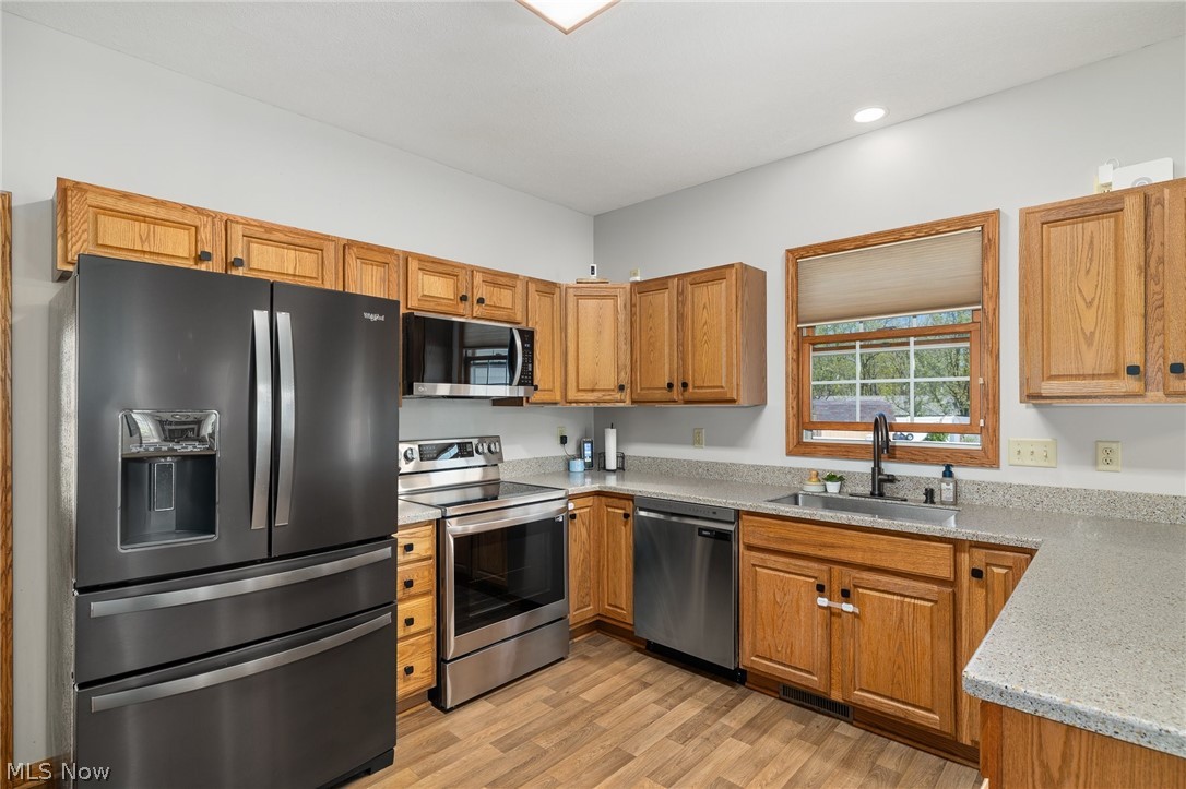 895 Williamsburg Court Ashland OH 44805