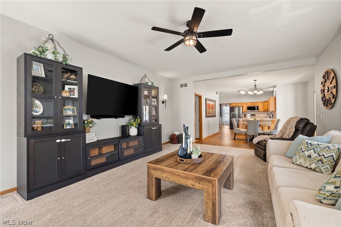 895 Williamsburg Court Ashland OH 44805