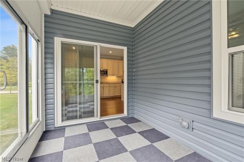 830 Sunrise Circle Aurora OH 44202