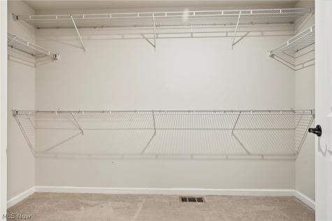 830 Sunrise Circle Aurora OH 44202