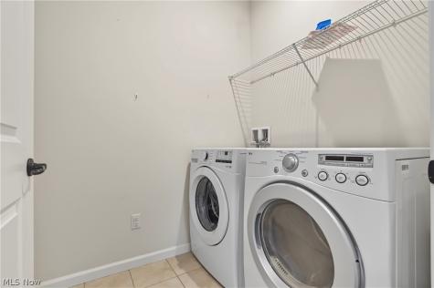 830 Sunrise Circle Aurora OH 44202