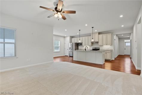 830 Sunrise Circle Aurora OH 44202