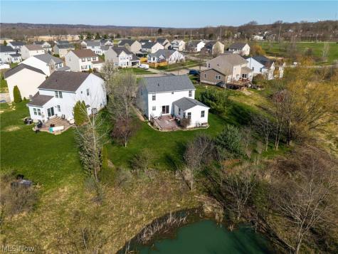 211 Burkdale Court Wadsworth OH 44281