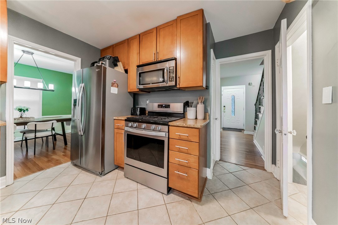 3678 Lynnfield Road Shaker Heights OH 44122