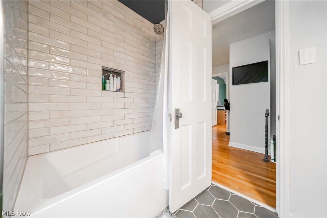 3678 Lynnfield Road Shaker Heights OH 44122