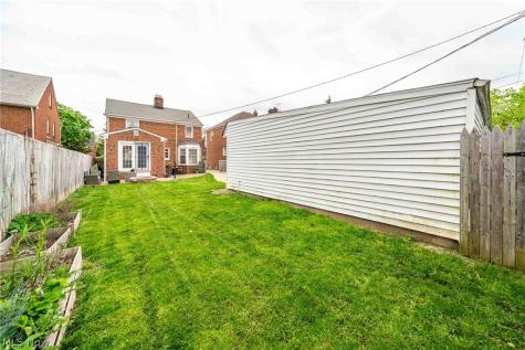 3678 Lynnfield Road Shaker Heights OH 44122