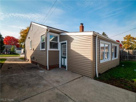 3108 Priscilla Avenue Parma OH 44134
