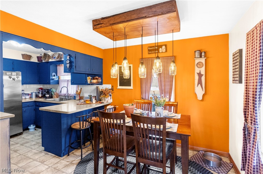 27 E Friend Street Columbiana OH 44408