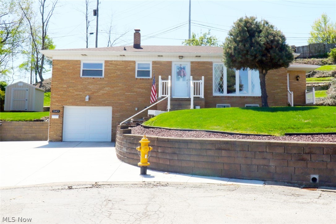 3145 Crestline Drive Steubenville OH 43952