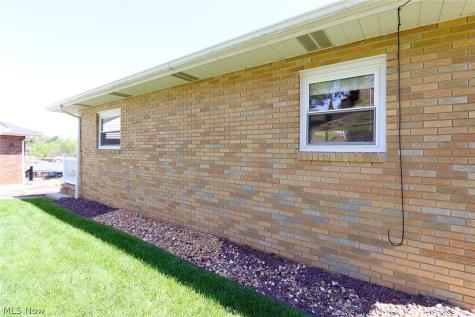 3145 Crestline Drive Steubenville OH 43952