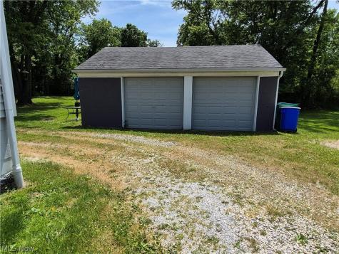 9614 Ravenna Road Twinsburg OH 44087